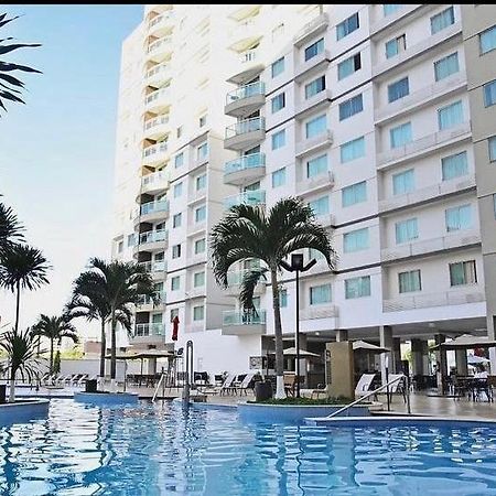 Riviera Park Hotel - Flat Inteiro Particular Caldas Novas Esterno foto