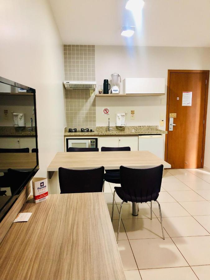 Riviera Park Hotel - Flat Inteiro Particular Caldas Novas Esterno foto